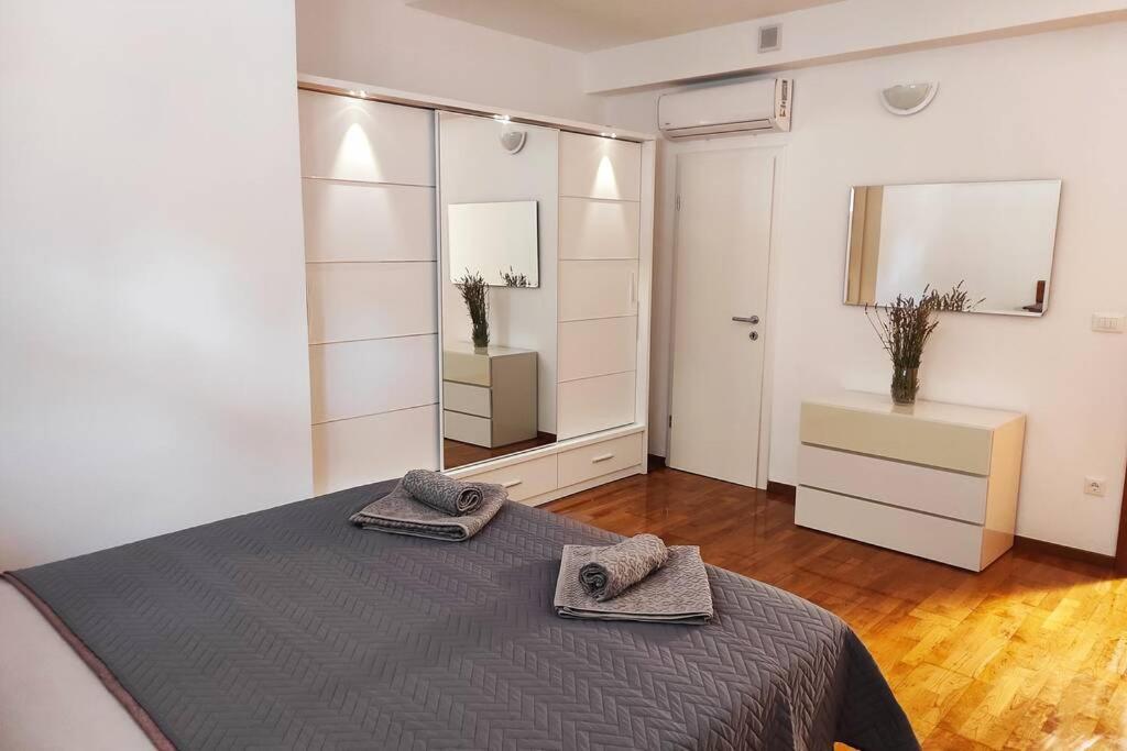 Spacious Apartment Near City Center And The Beach 斯普利特 外观 照片